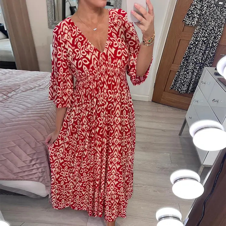 Vrouwelijke Boho Jurk Met V-hals en Plooitjes - Mode Vibes
