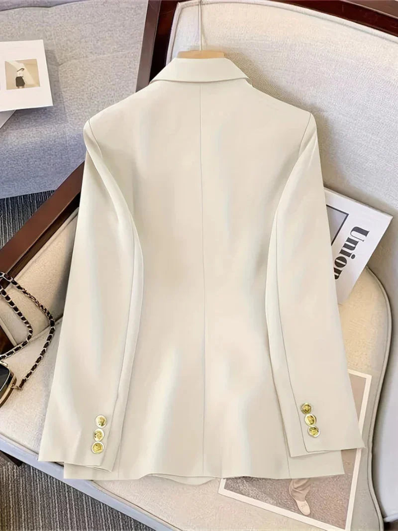 Elegante Slim Fit Damesblazer met Gouden Knopen