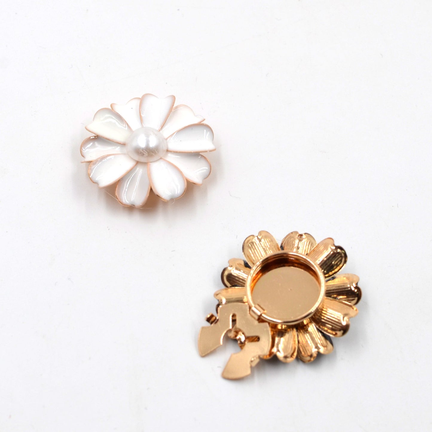 Sierlijke Knopcovers voor Dames met Bloemen en Steentjes