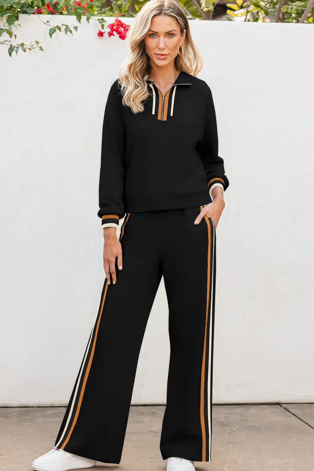 Dames Tweedelige Sportset Zwarte Strepen Stijlvol - Mode Vibes