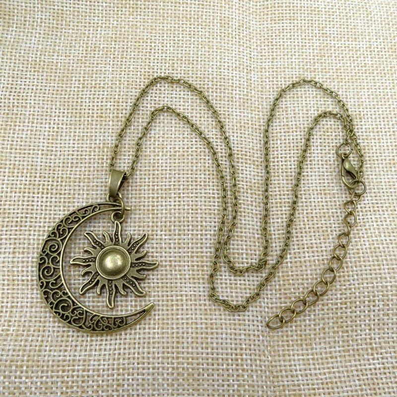 Zonne- en Maanketting Gouden Halsketting met Symboliek