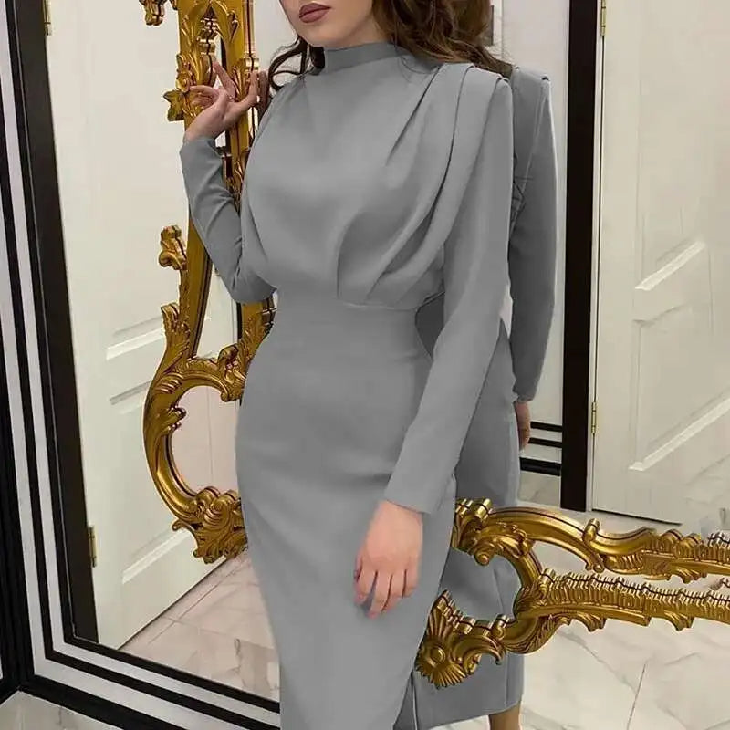 Elegante Midi-jurk met Colkraag en Roklijn