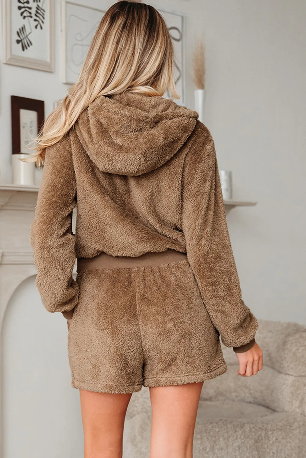 Dames Teddy Lounge Set Warm en Zacht met Hoodie en Shorts