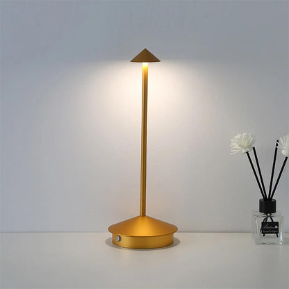 Stijlvolle LED Tafellamp Modern Design Robyn Arrow