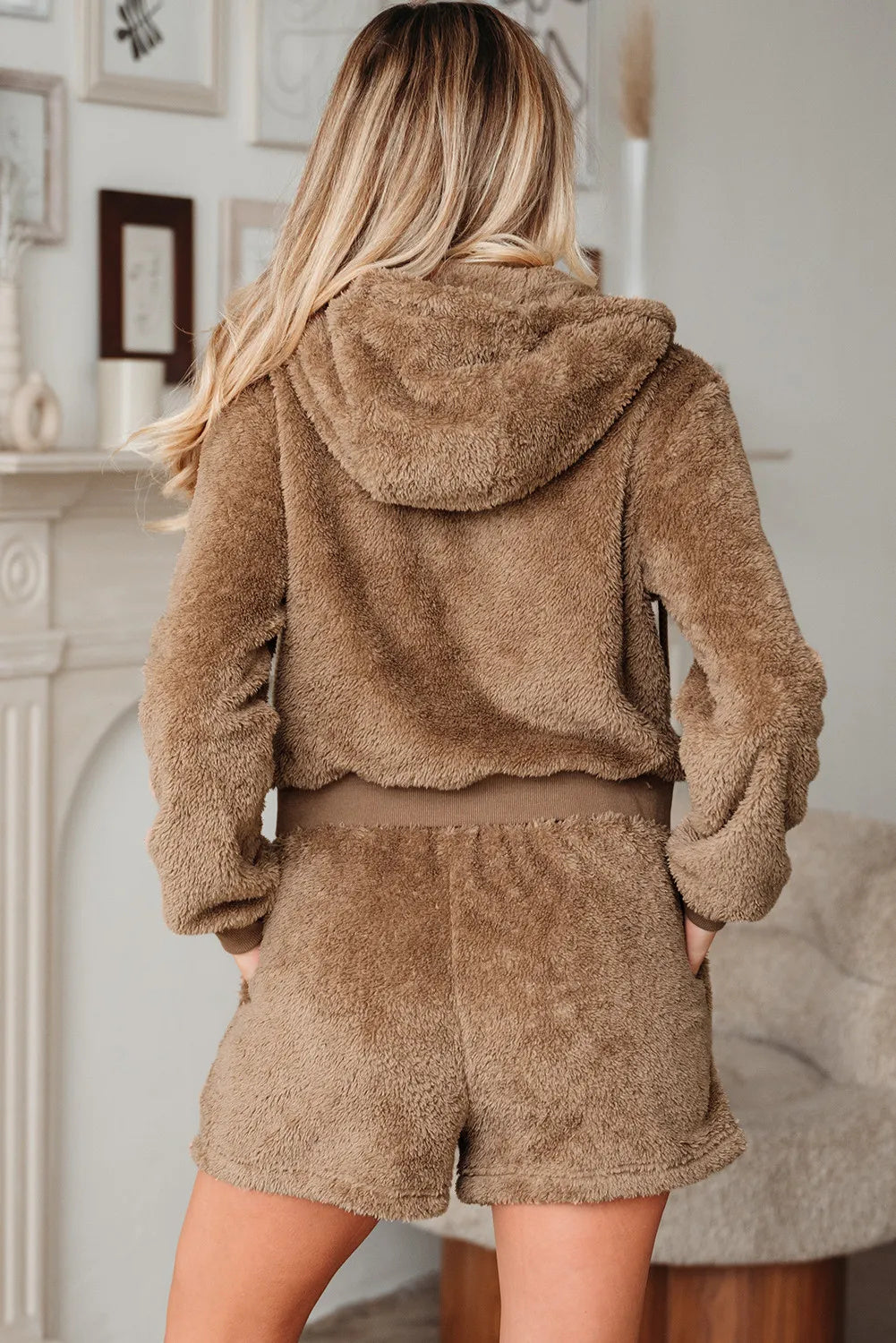 Dames Teddy Lounge Set Warm en Zacht met Hoodie en Shorts