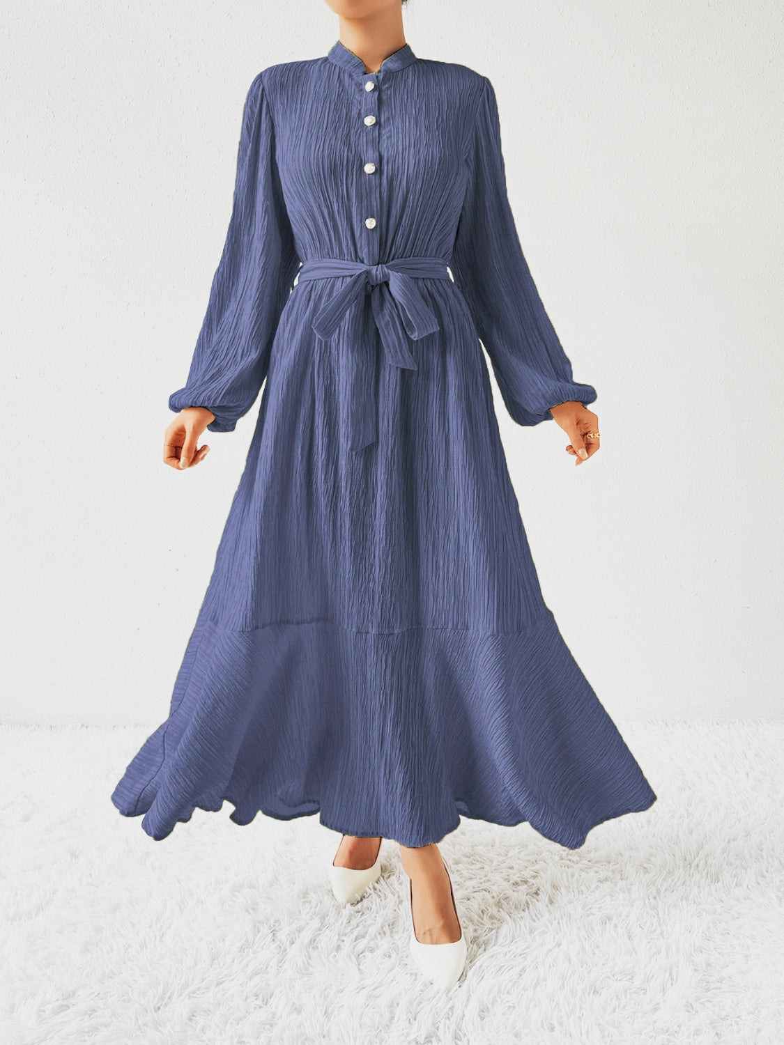 Vrouwelijke Jurk met Lange Mouwen en Taille Accent