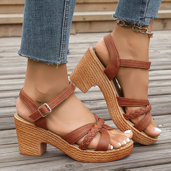 Gevlochten Sandalen voor Vrouw Christina Stijl