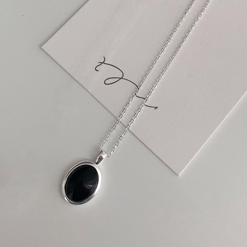 Zwarte Opalen Ketting Stijlvol en Elegант