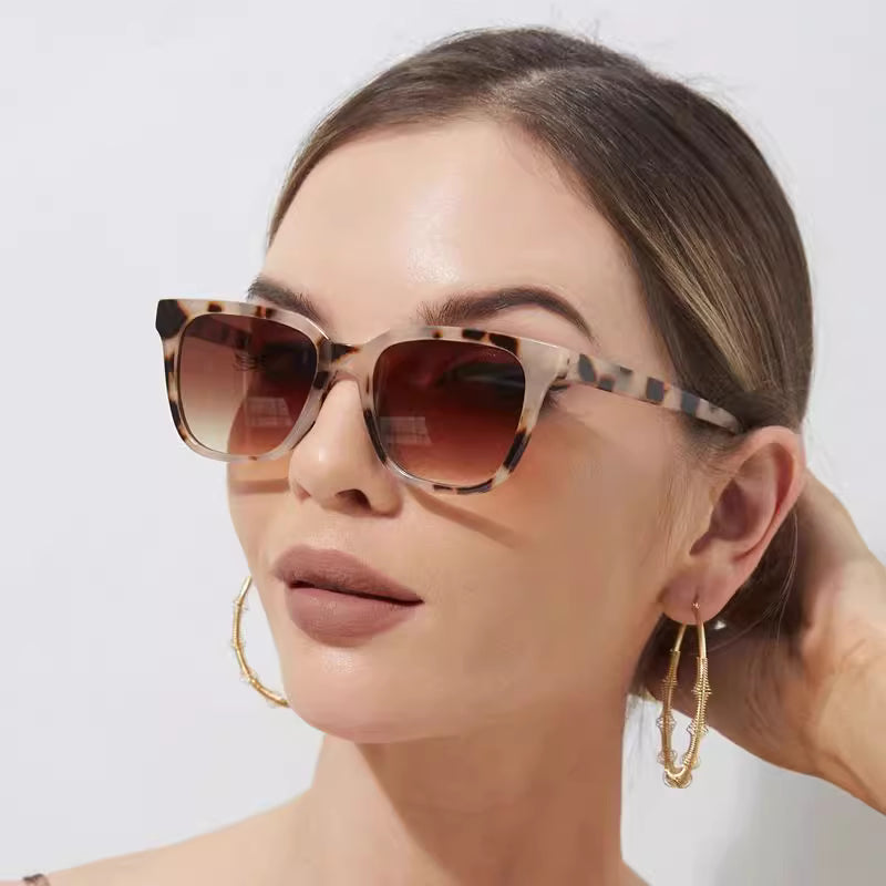 Dames Zonnebril Klein Vierkant Montuur Trendy Stijl - Mode Vibes