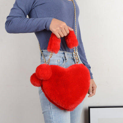Dames Plush Handtas Hartvorm Met Ketting Detail - Mode Vibes