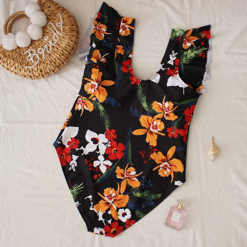 Plus-Size Badpak Flatterend Vrouwelijk Design