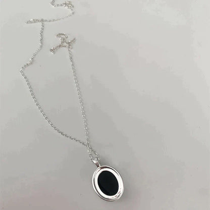 Zwarte Opalen Ketting Stijlvol en Elegант