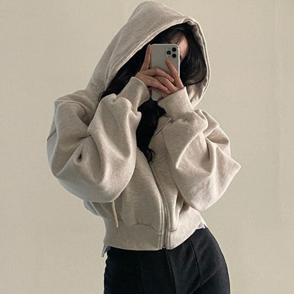 Dames Korte Hoodie Met Rits en Zakken Zwart Basic Model - Mode Vibes