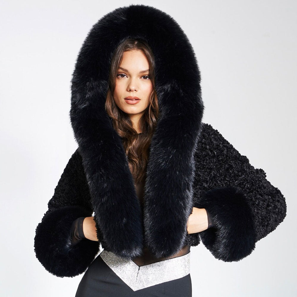 Korte Glamoureuze Winterjas met Kap
