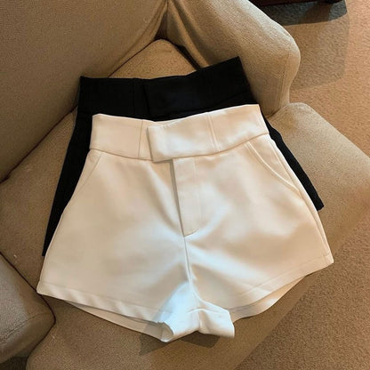 Korte Broek Met Wijde Pijpen Stijlvol en Sexy