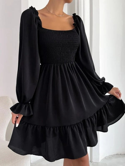 Elegante Jurk Vierkante Halslijn Kort Model