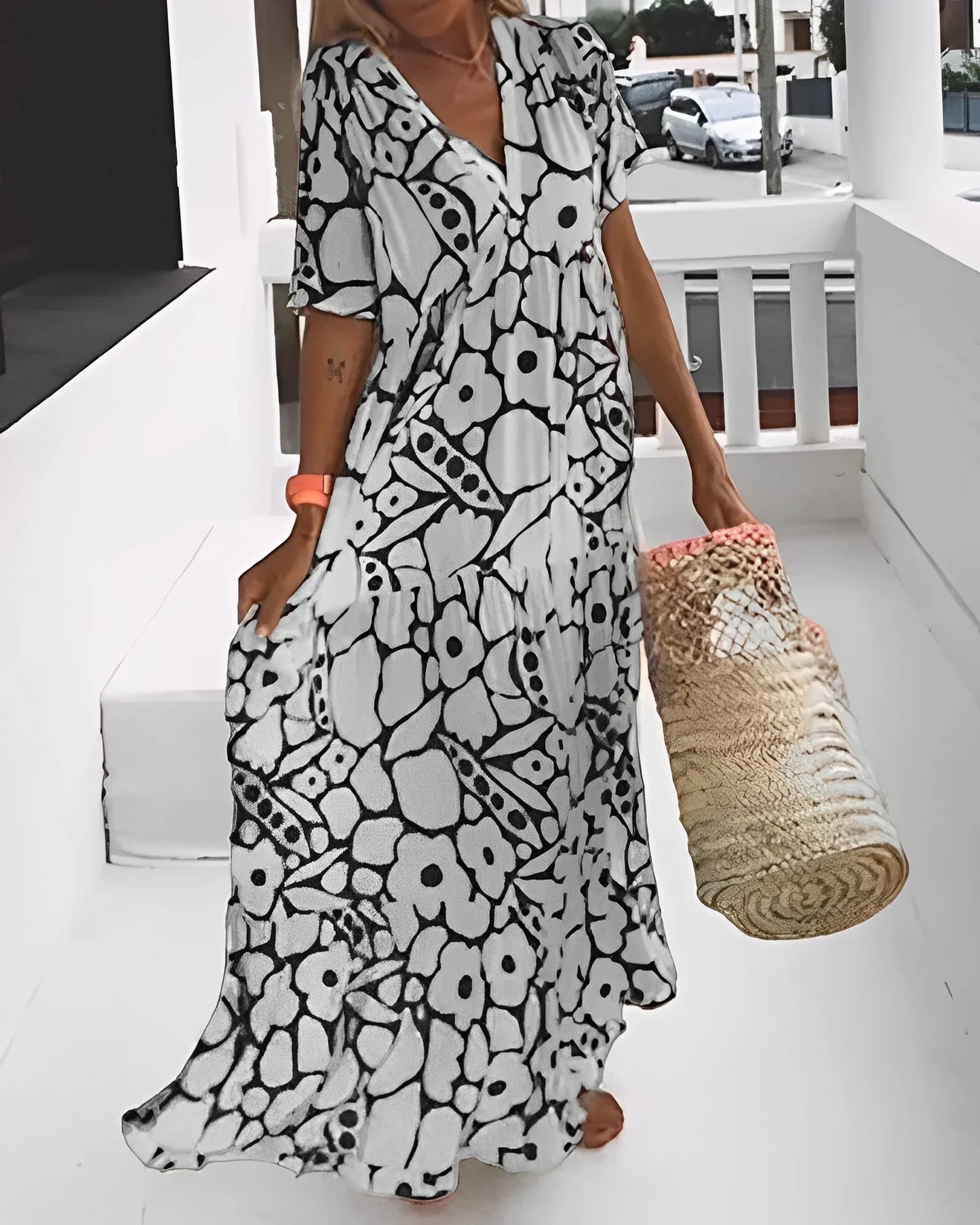 Vrouwelijke Jersey met V-hals en Leuke Print