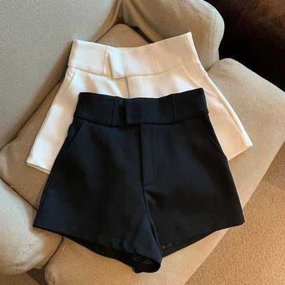 Korte Broek Met Wijde Pijpen Stijlvol en Sexy