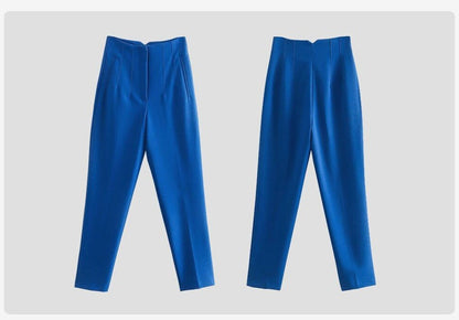 Stijlvol en Comfortabel: Ontdek de Hooggetailleerde Broek