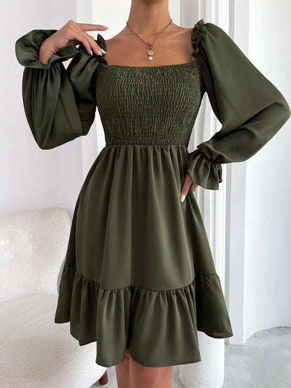 Elegante Jurk Vierkante Halslijn Kort Model