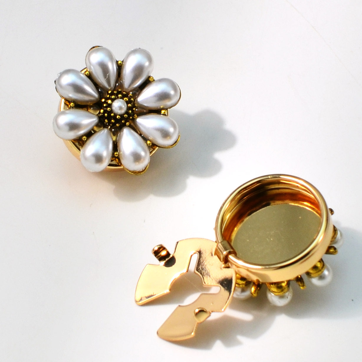 Dames Sierknopen met Echte Parels Luxe Stijl
