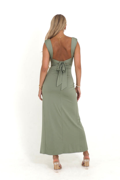 Lange Avondjurk Hoge Hals Open Rug Elegante Jurk
