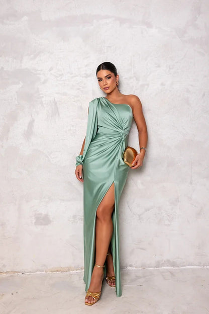 Anna™ - Elegante Satijnen Avondjurk met Split