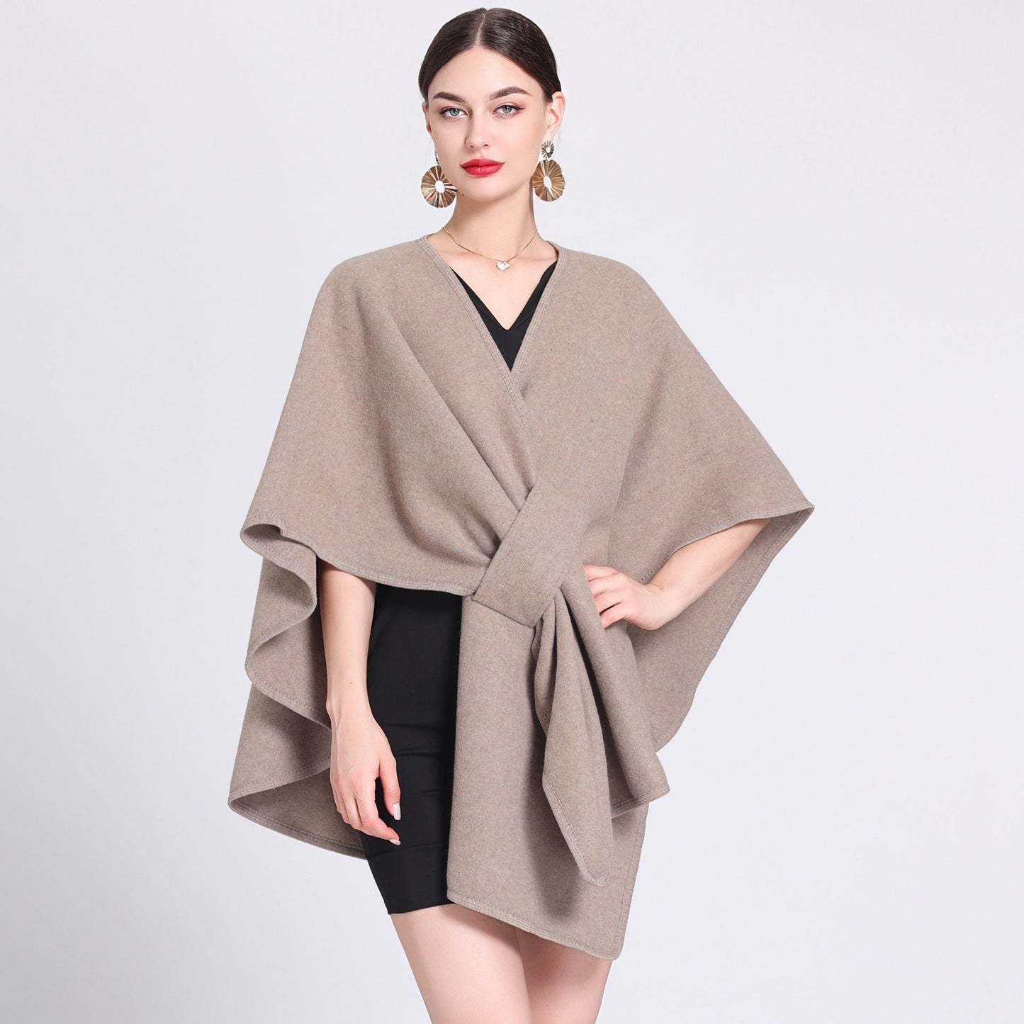 Dames Poncho Stijlvol met Riem en Elegant Design