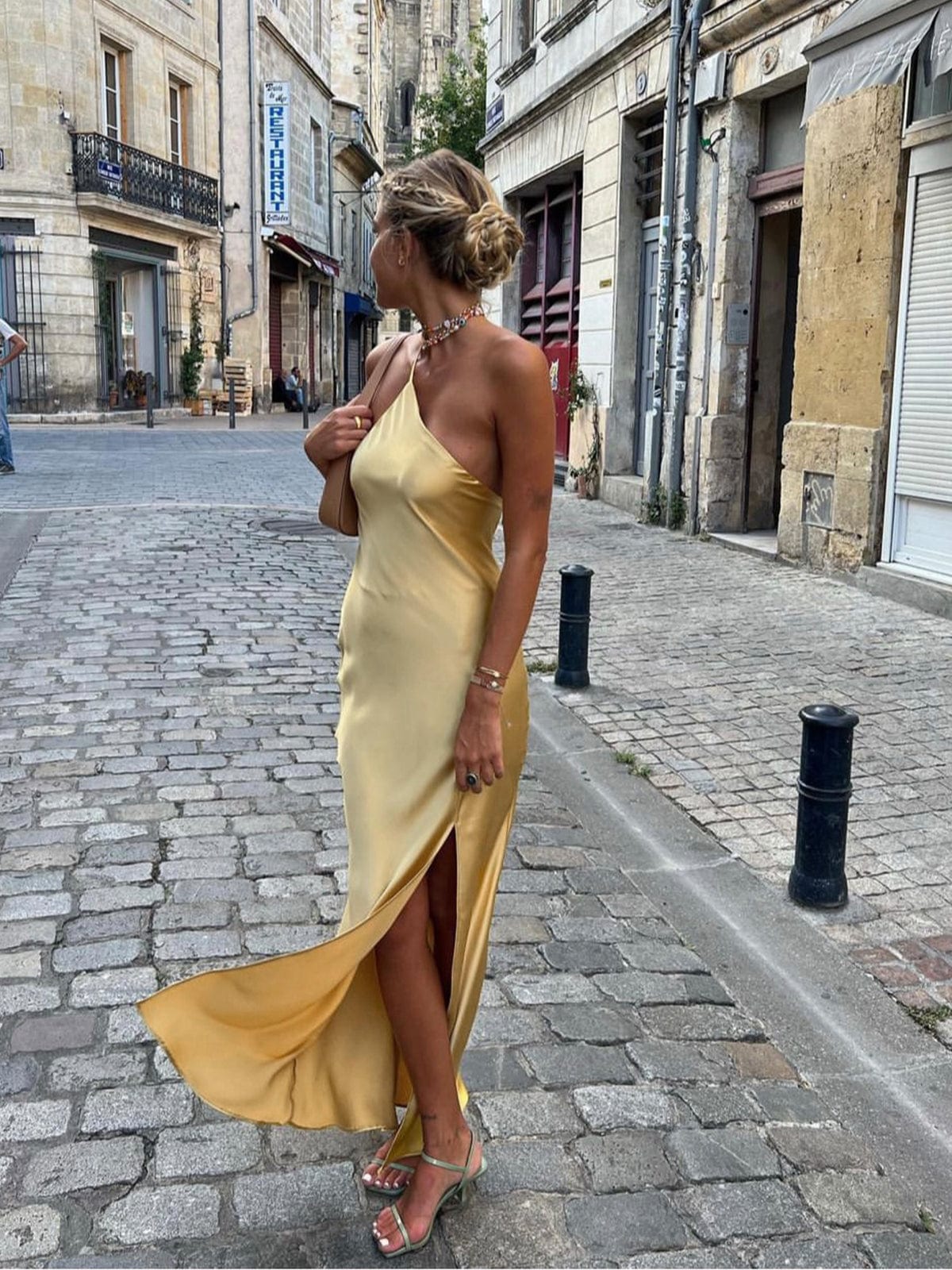 Satijnen jurk Bruiloft Feestelijk Elegante Kort Modelo - Mode Vibes