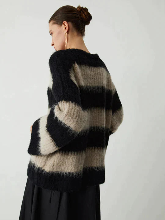 Stijlvolle Damestrui Elegante Look