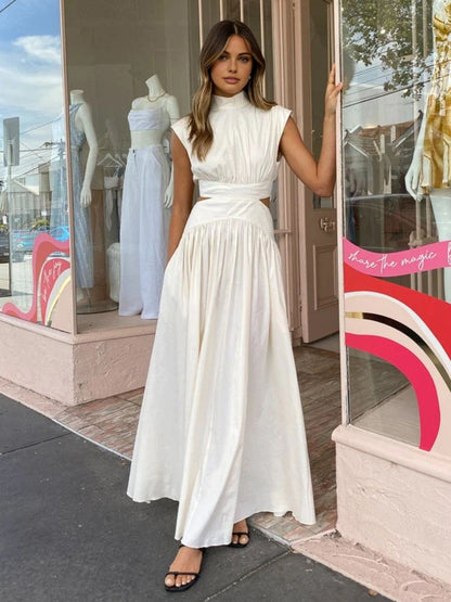 Maxi Jurk met Cut Out Detail en Plooi