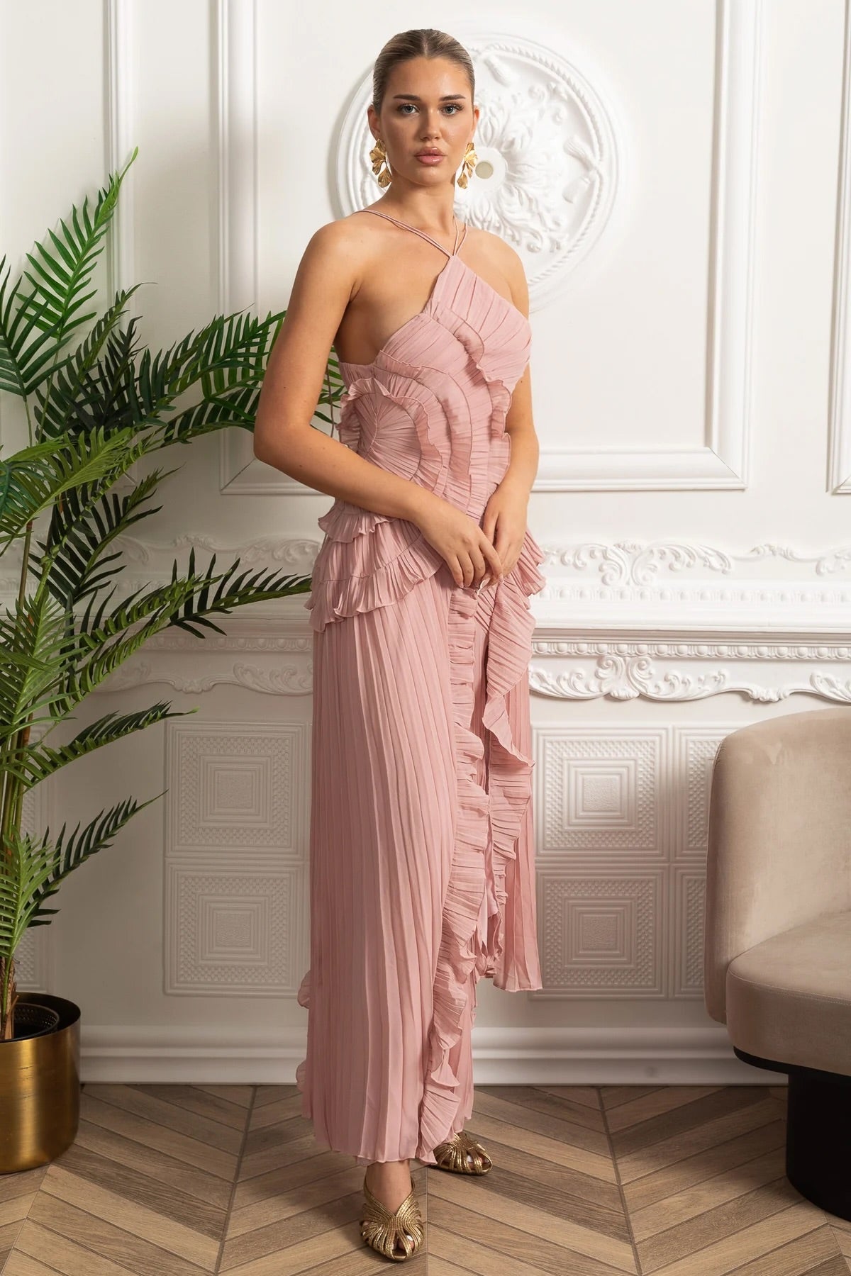 Geplooide Halter Midi Jurk met Waterval Ruches – Roze