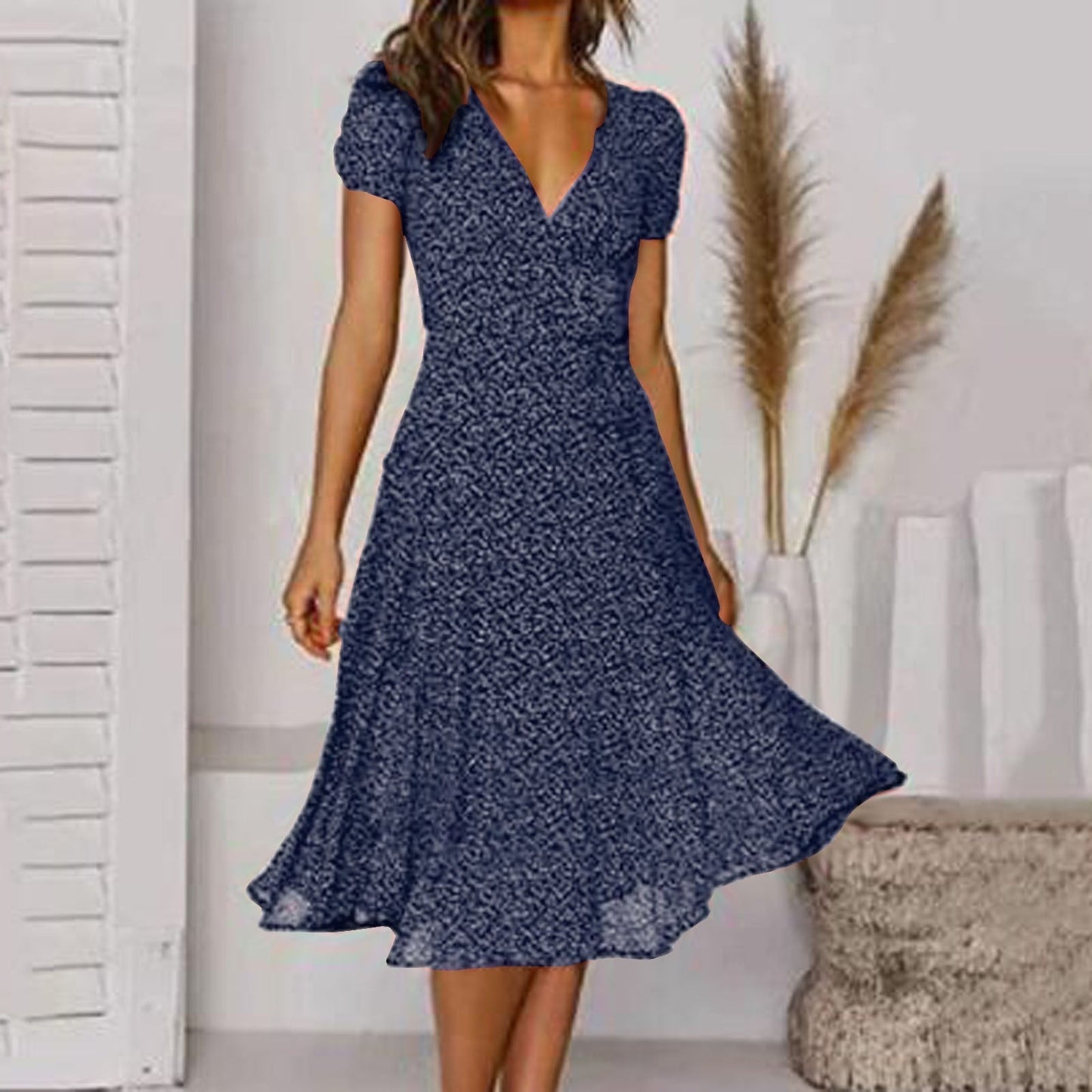 Beatrice | Abito elegante e comodo con scollo a V 4