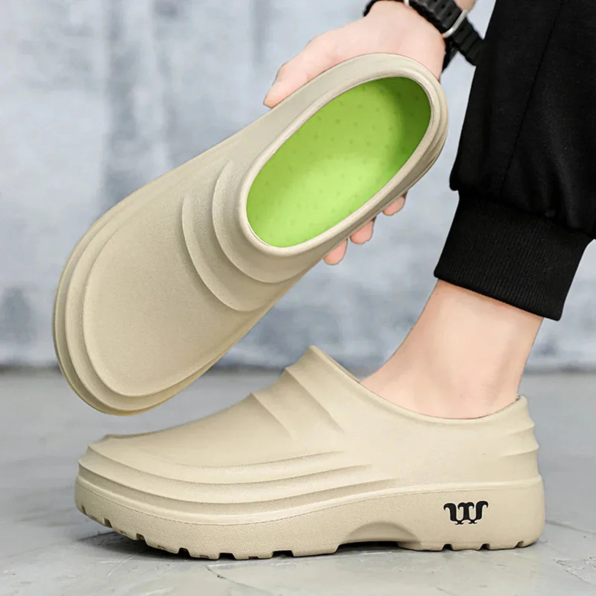 Waterdichte Clogs voor Binnen en Buiten met Goede Steun