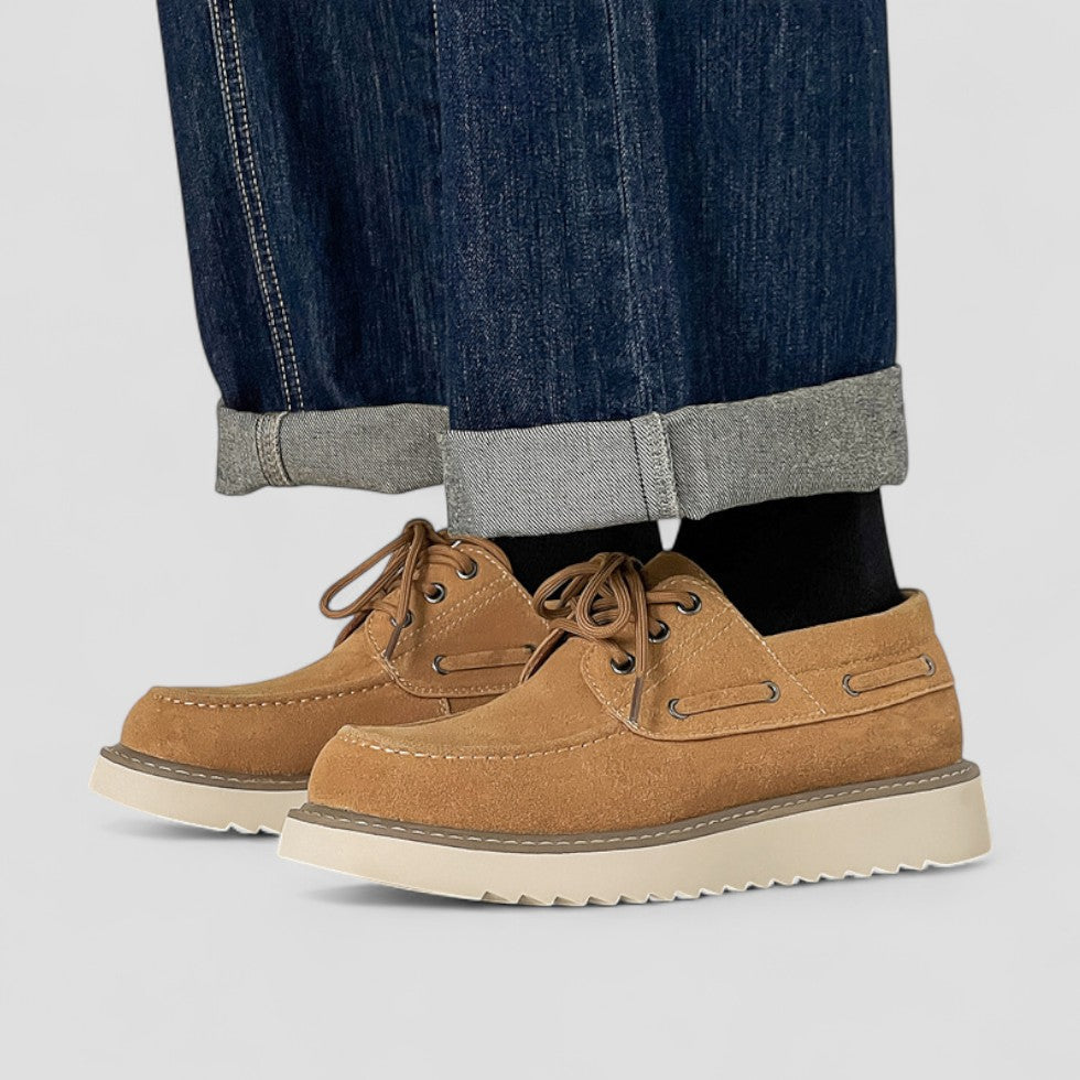 BerlinGlamour | Casual lage suède veterschoenen voor heren 1