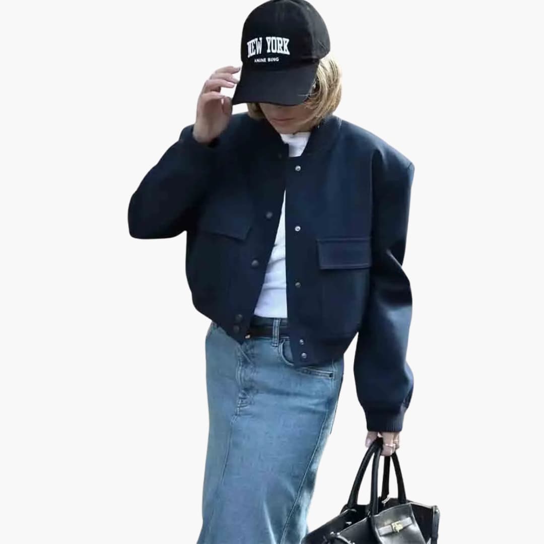 BerlinGlamour | Dames cropped jasje met drukknopen en klepzakken 5