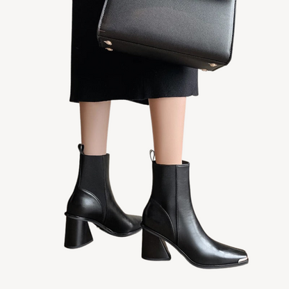 BerlinGlamour | Dames enkellaarsjes met plateau en hoge hak 3