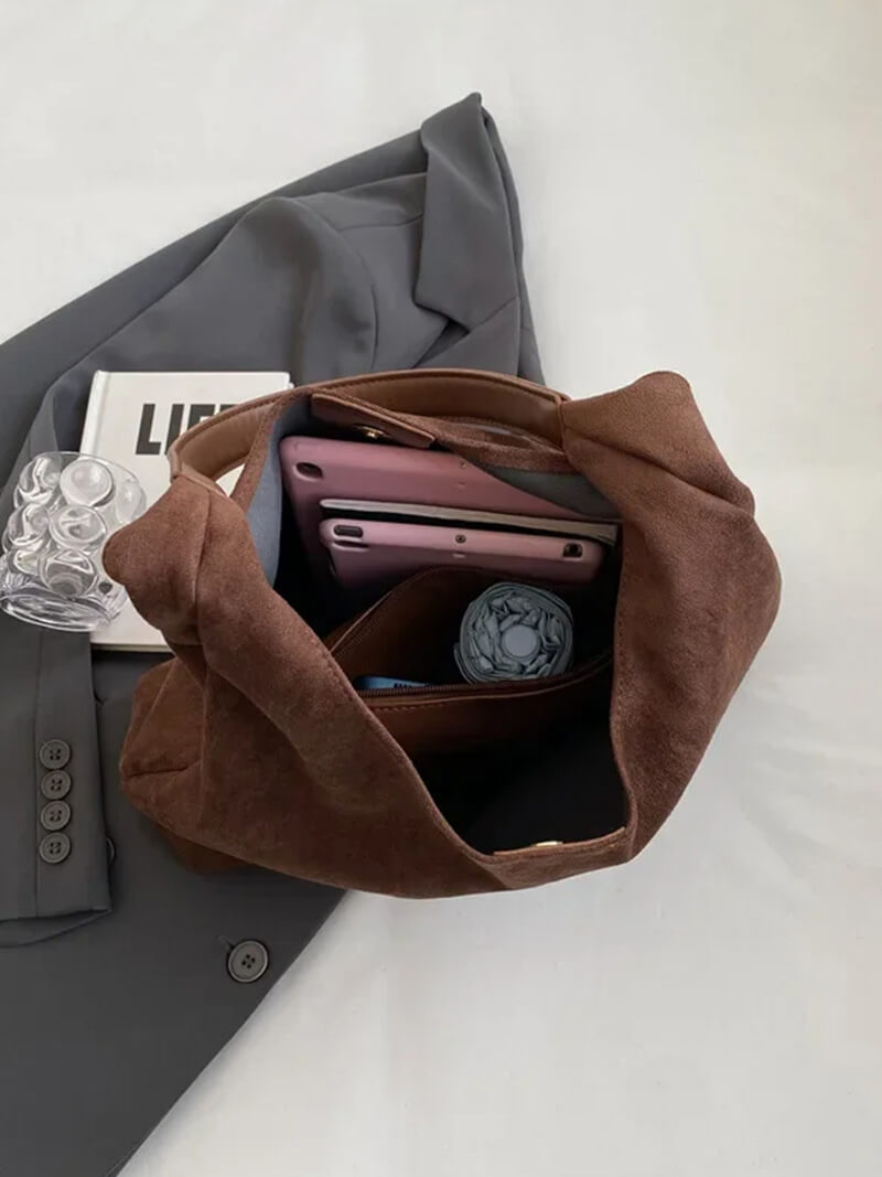 BerlinGlamour | Dames suède handtas Minimalistische shoppertas Stille luxe 6