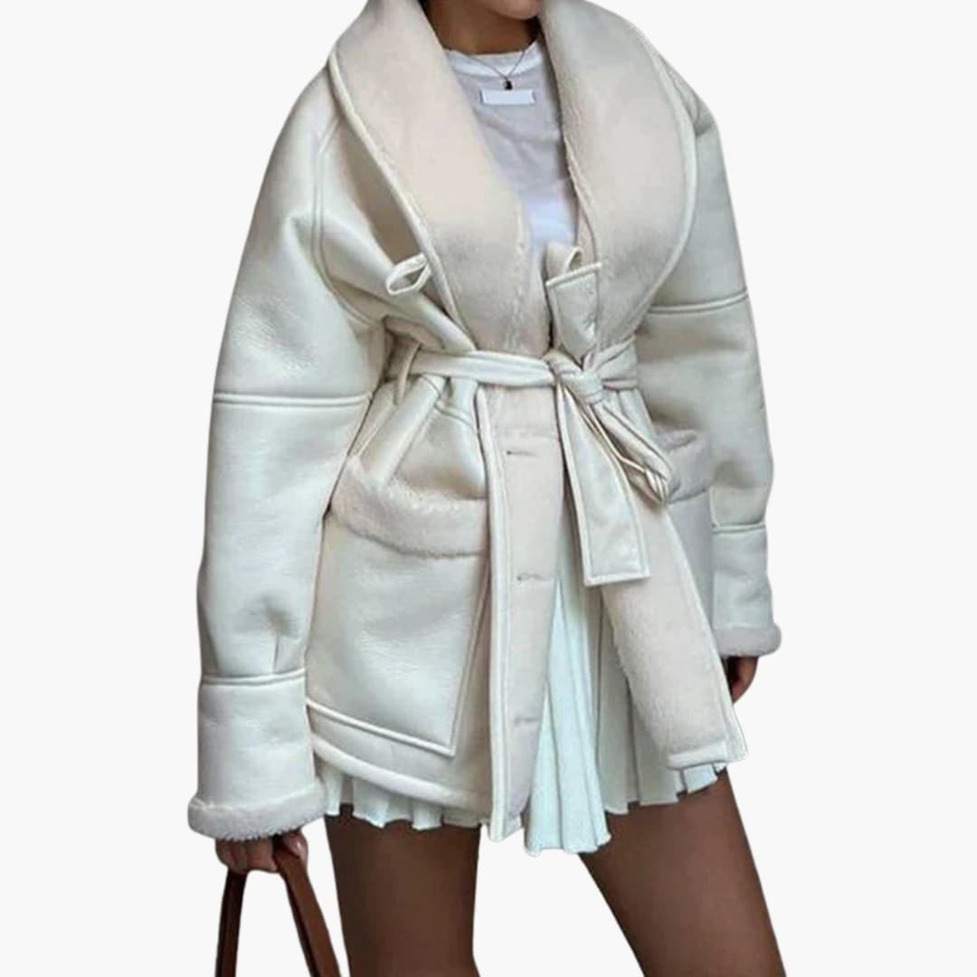 BerlinGlamour | Damesjas met brede kraag en tailleband 5