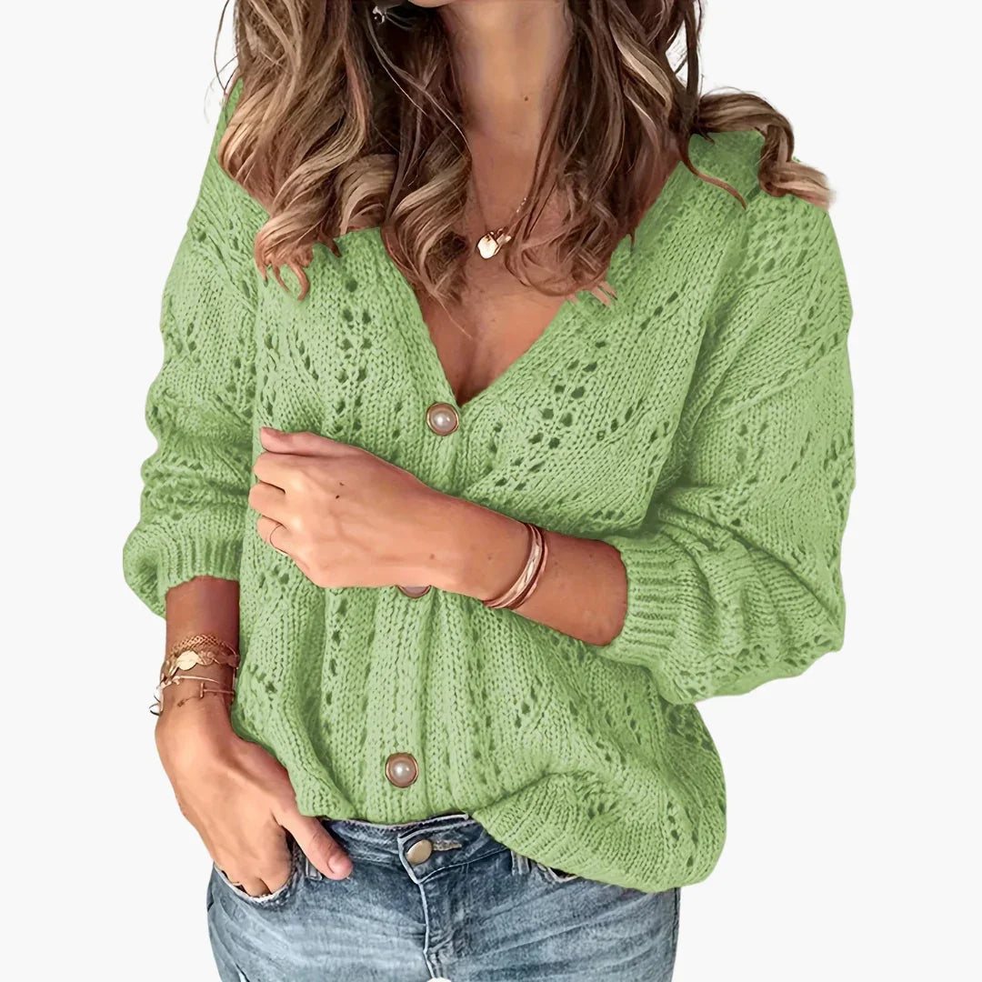 BerlinGlamour | Gebreid vest met knoopjes voor dames 1