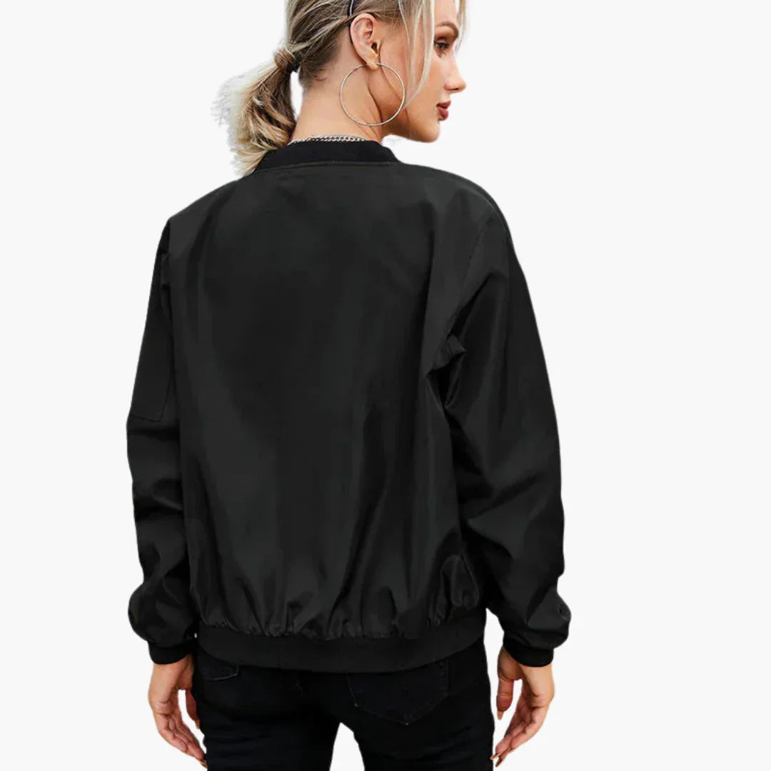 BerlinGlamour | Geribbeld bomberjack voor dames 1