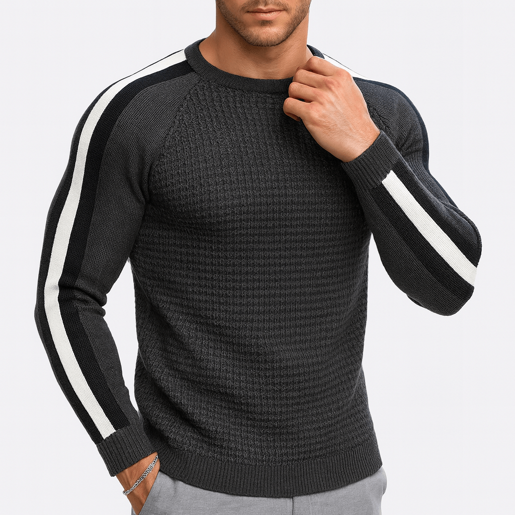 BerlinGlamour | Gestreepte gebreide trui 2