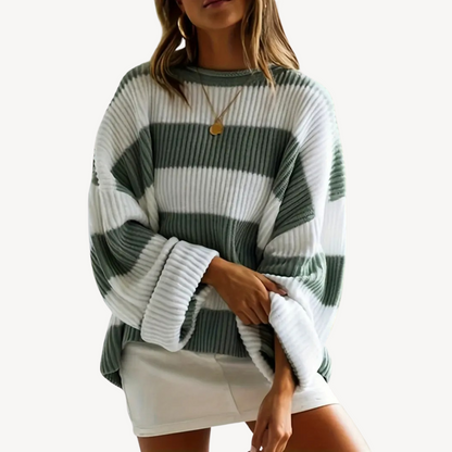BerlinGlamour | Gestreepte oversized trui voor dames 1