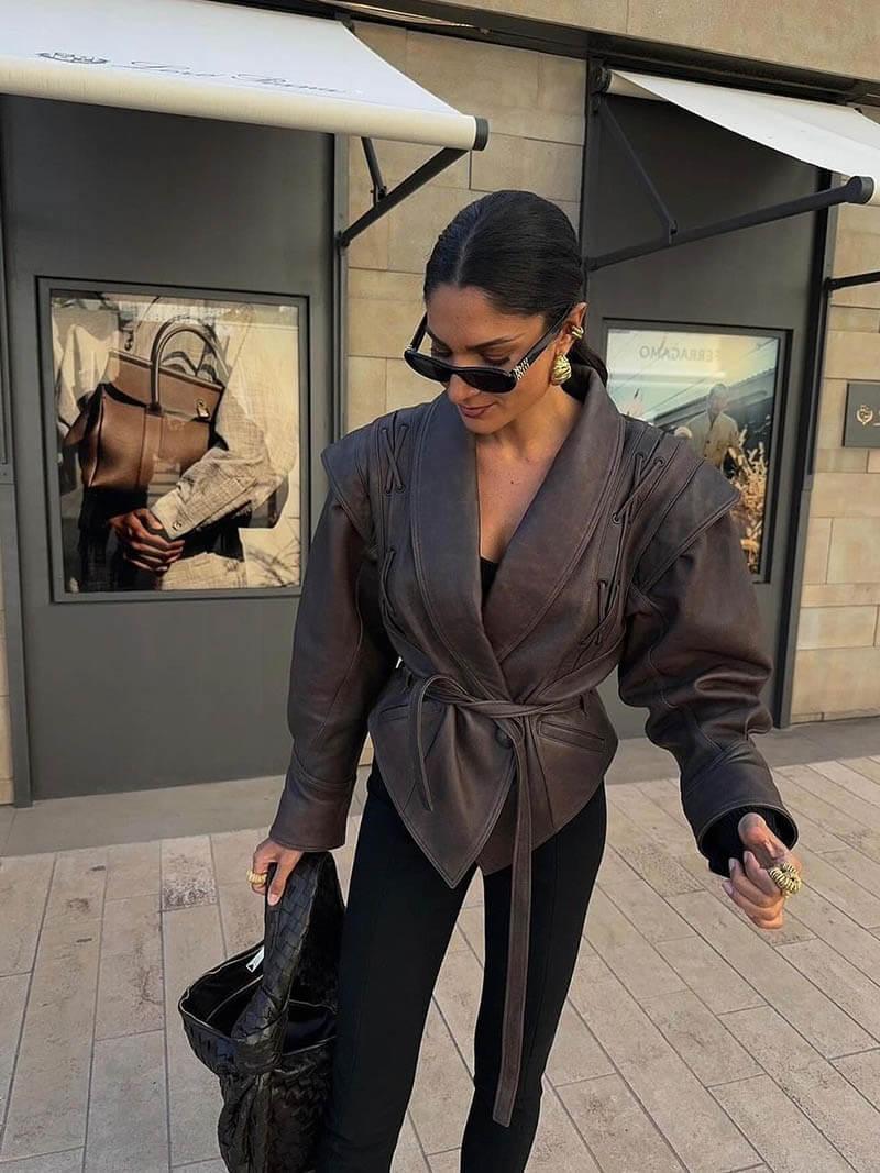 BerlinGlamour | Jasje met knoopjes en veters voor dames 7