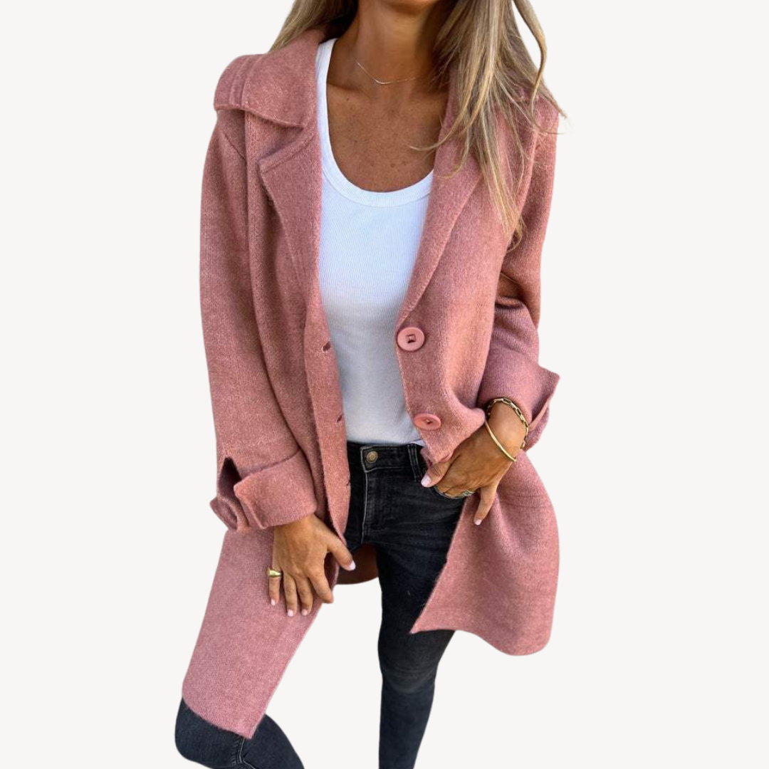 BerlinGlamour | Lange wolmix jas voor dames met knoopsluiting aan de voorkant 1