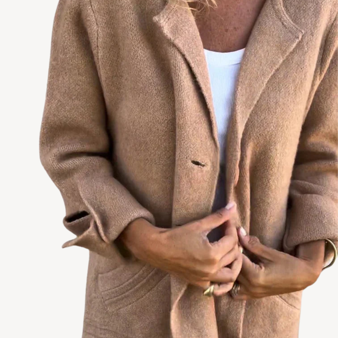 BerlinGlamour | Lange wolmix jas voor dames met knoopsluiting aan de voorkant 7