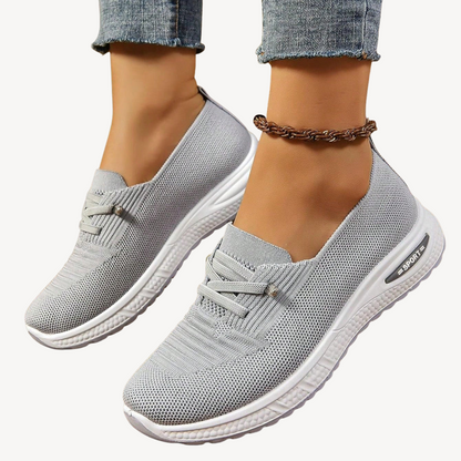 BerlinGlamour | Lichtgrijze orthopedische instapsneakers voor dames 2