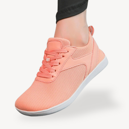BerlinGlamour | Minimalistische hardloopschoenen met brede neus voor dames 1