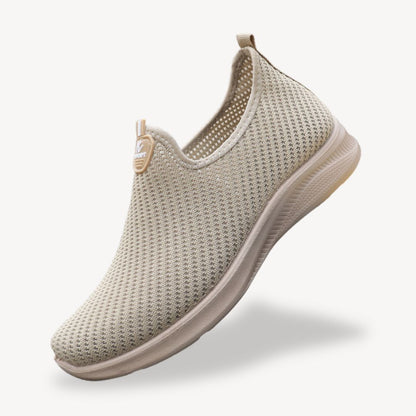 BerlinGlamour | Orthopedische mesh instapsneakers voor heren 0