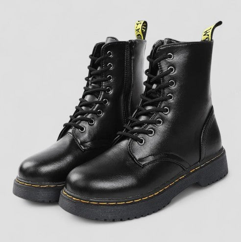 BerlinGlamour | Orthopedische veterlaarsjes voor dames, casual en comfortabel 0